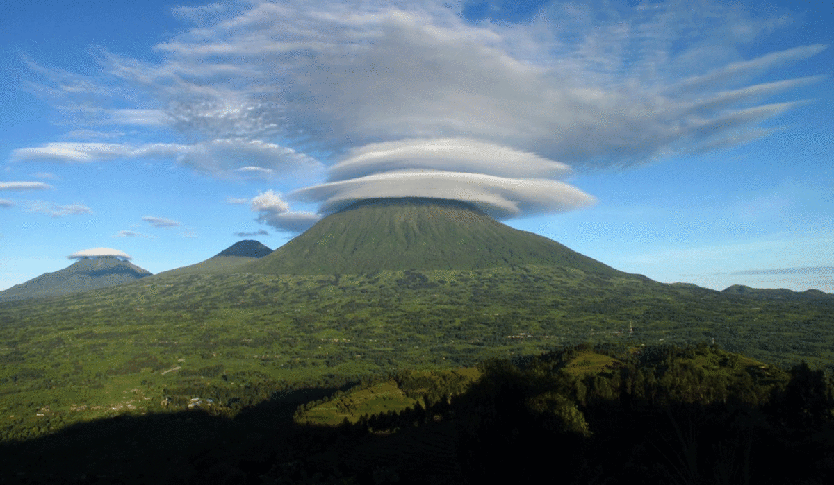 Volcanoes NP